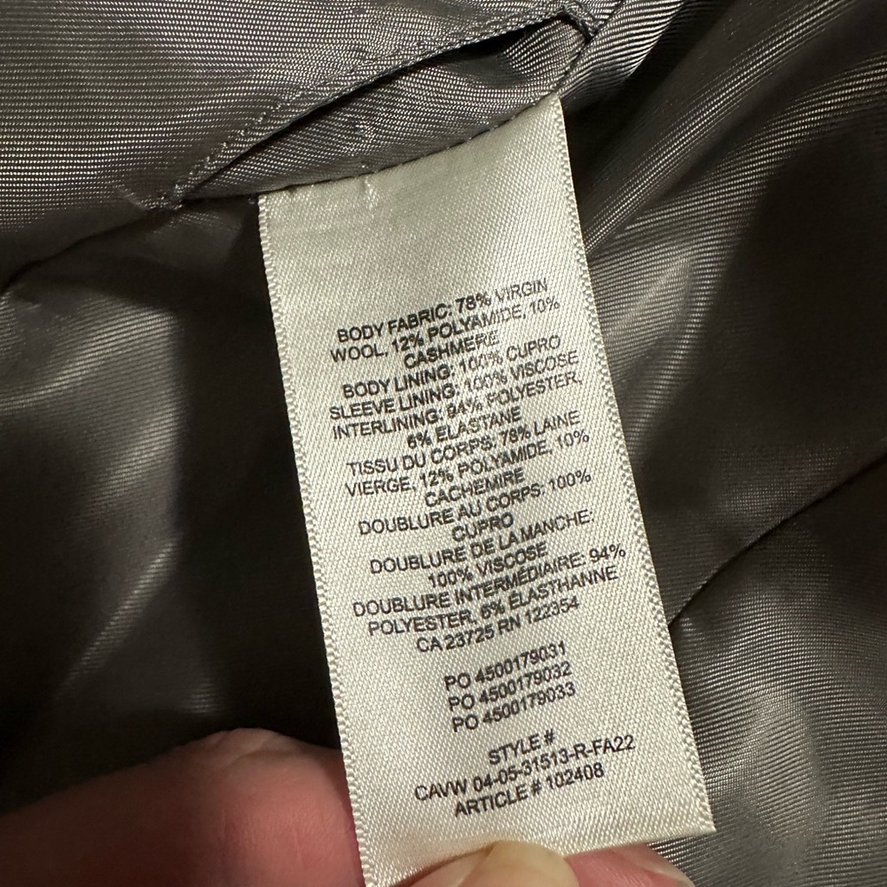 Aritzia Cocoon Coat - Picture 3 of 7